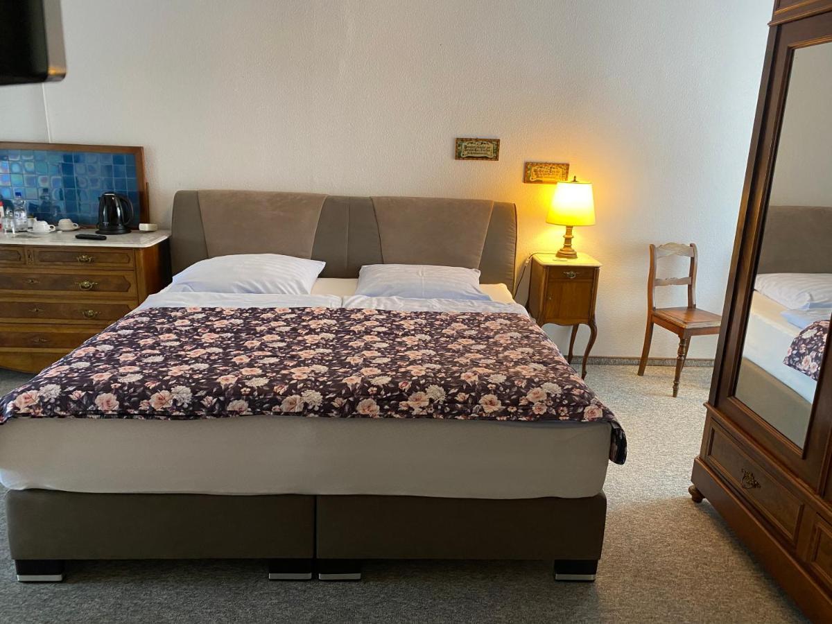 Hotel Zur Post Dabringhausen - Contactless Self Check-In Wermelskirchen Kültér fotó